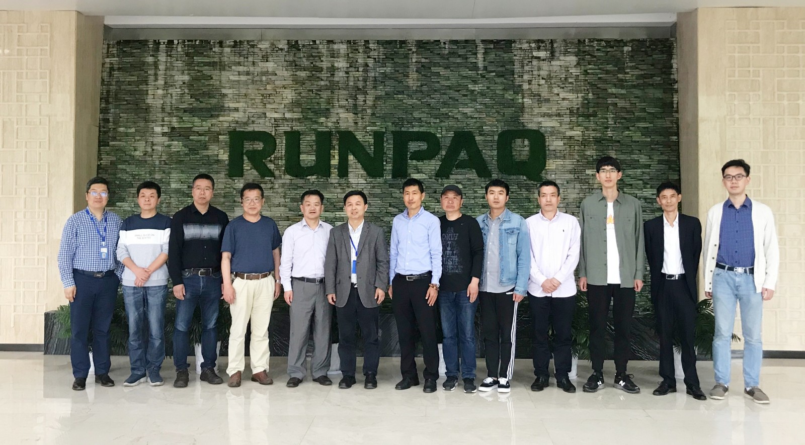 15584868191166033B16.jpg d2437bf1056c3b0dcb878cb9474ca80.jpg