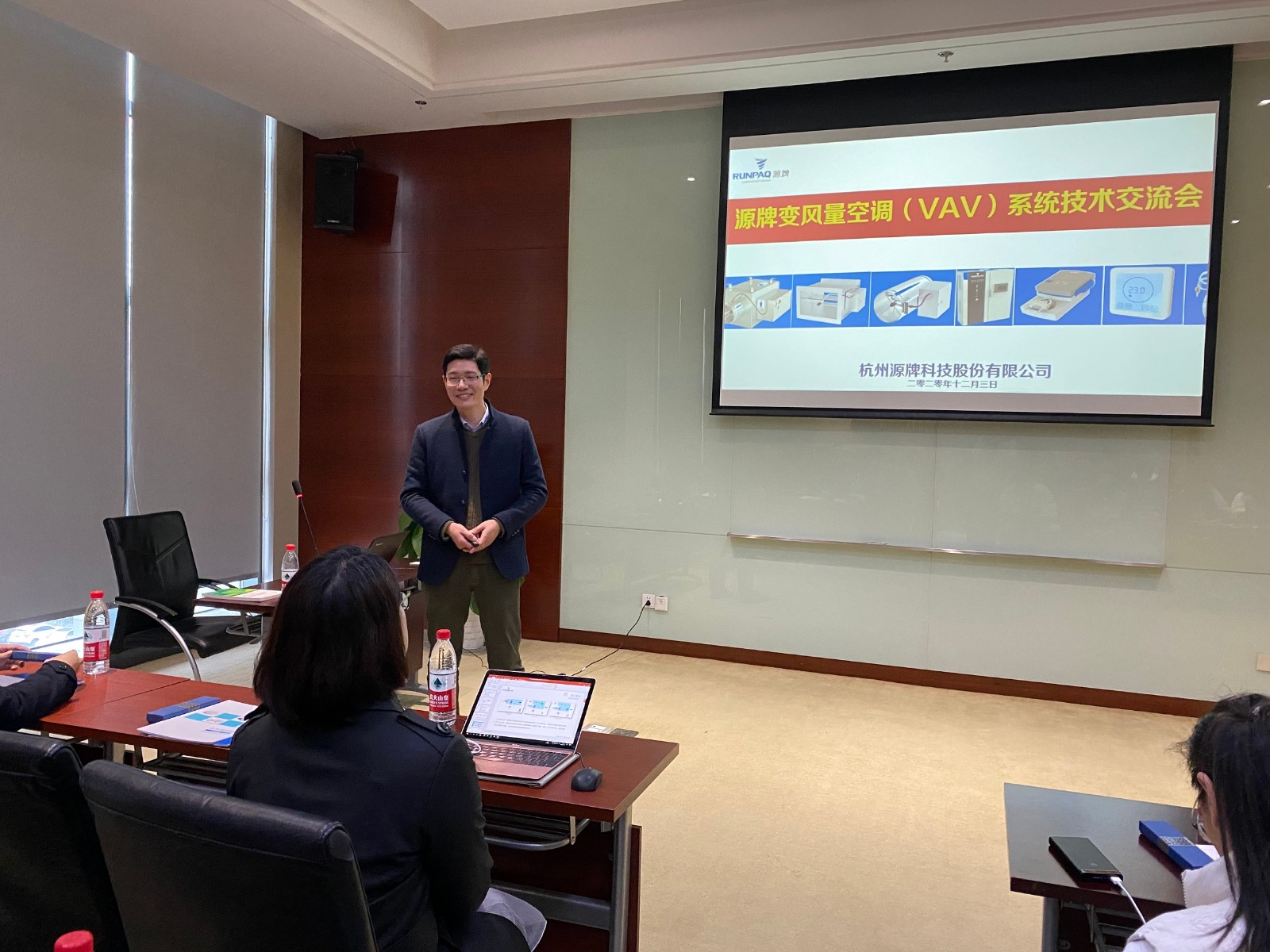 160739038831198064BA.jpg b439a3a5ea2b1ccf092abe15b8bb080.jpg