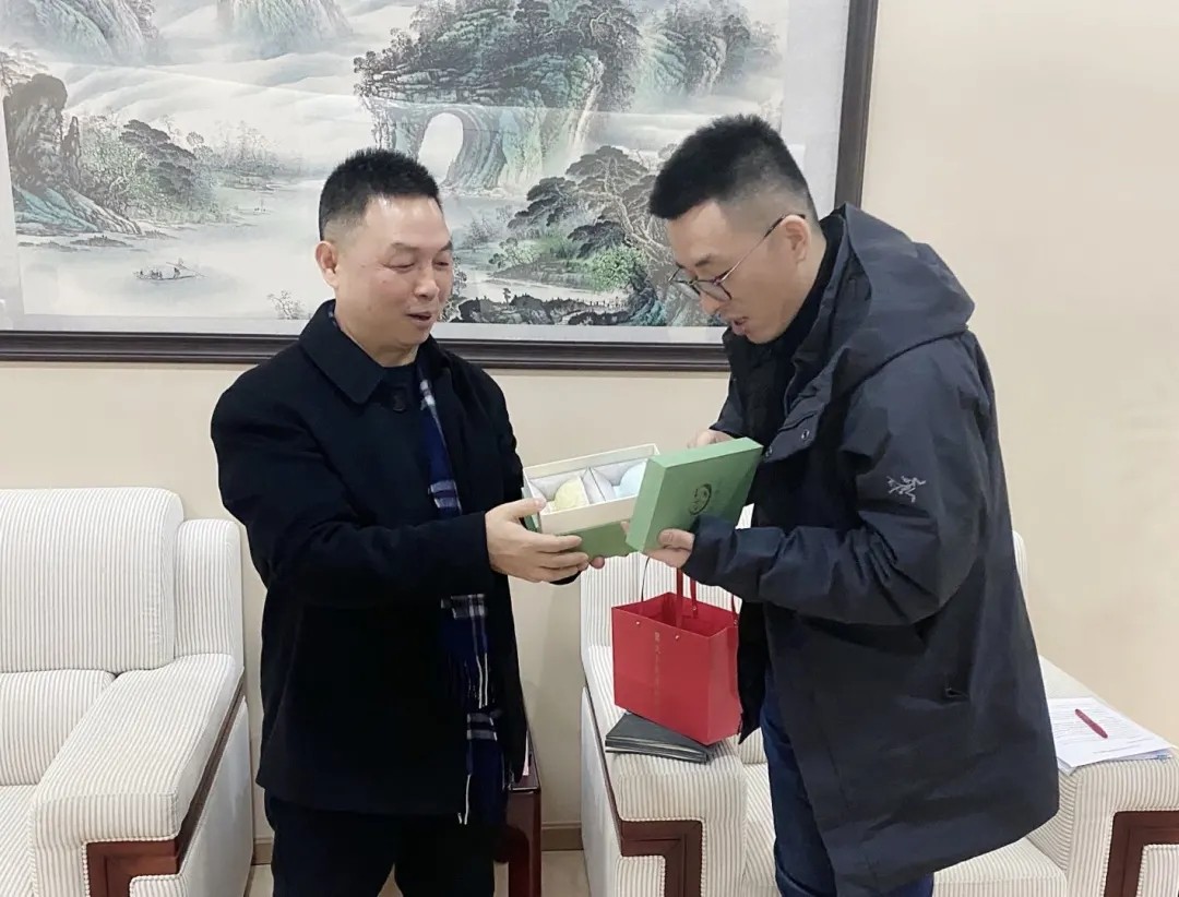 16118909341315228994.jpg 640.webp.jpg